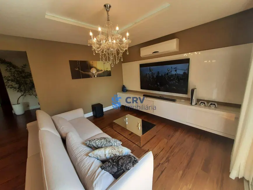 Apartamento com 3 quartos à venda, 210m2 em Centro, Londrina - PR - imagem 3 Foto 3 de Apartamento com 3 quartos à venda, 210m2 em Centro, Londrina - PR