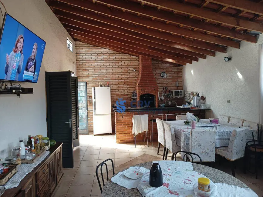 Foto 5 de Casa com 4 quartos à venda, 305m2 em Lima Azevedo, Londrina - PR