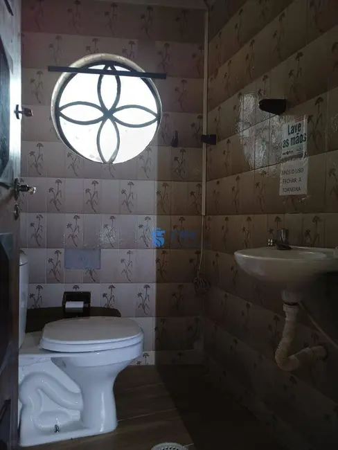 Foto 8 de Sobrado com 4 quartos à venda, 692m2 em Jardim Agari, Londrina - PR