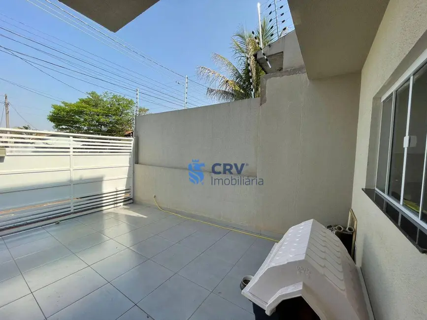 Sobrado com 3 quartos à venda, 213m2 em Coliseu, Londrina - PR - imagem 7 Foto 7 de Sobrado com 3 quartos à venda, 213m2 em Coliseu, Londrina - PR