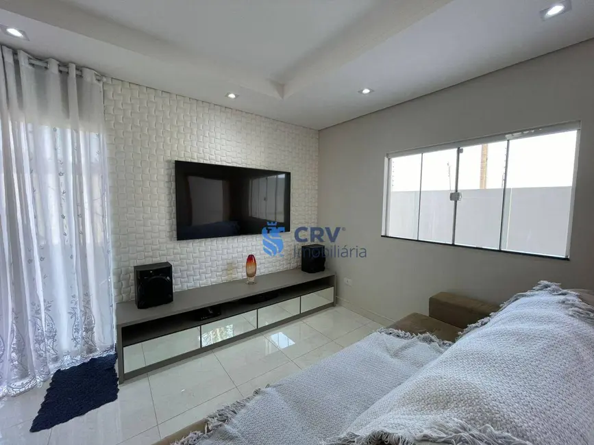 Foto 1 de Sobrado com 3 quartos à venda, 213m2 em Coliseu, Londrina - PR