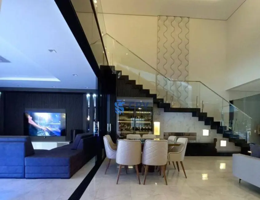 Foto 3 de Sobrado com 5 quartos à venda, 360m2 em Esperança, Londrina - PR