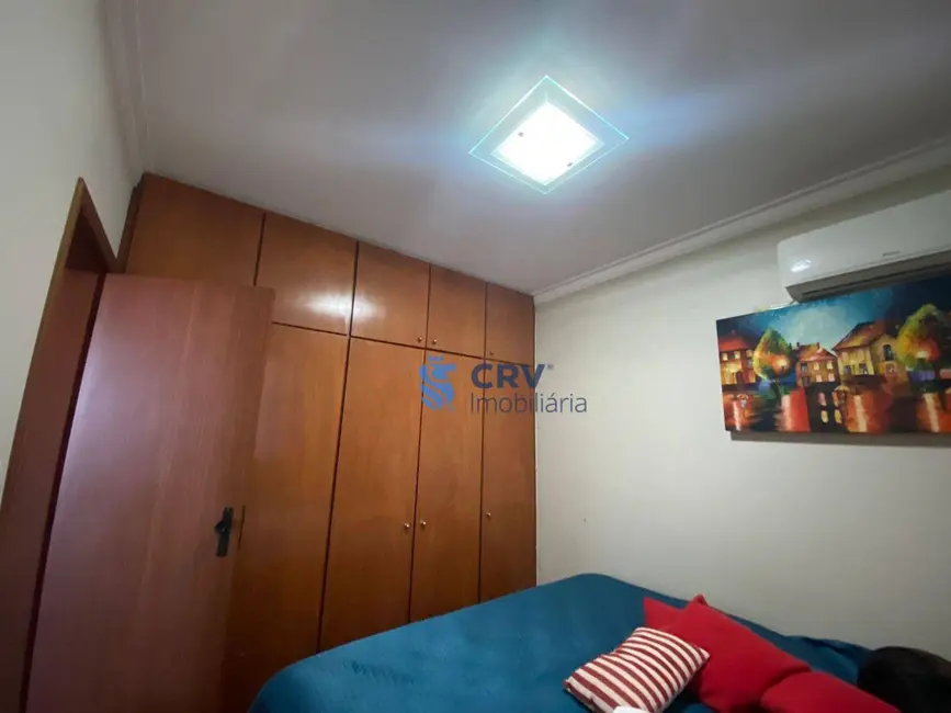 Apartamento com 3 quartos à venda, 100m2 em Centro, Londrina - PR - imagem 6 Foto 6 de Apartamento com 3 quartos à venda, 100m2 em Centro, Londrina - PR