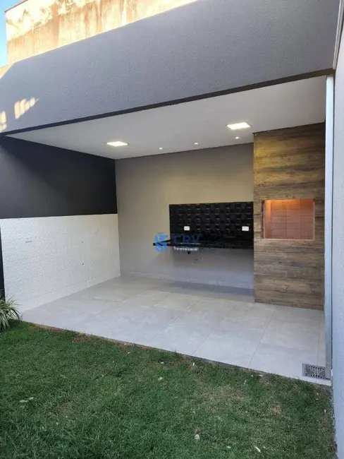 Casa com 3 quartos à venda, 158m2 em Ouro Verde, Londrina - PR - imagem 4 Foto 4 de Casa com 3 quartos à venda, 158m2 em Ouro Verde, Londrina - PR