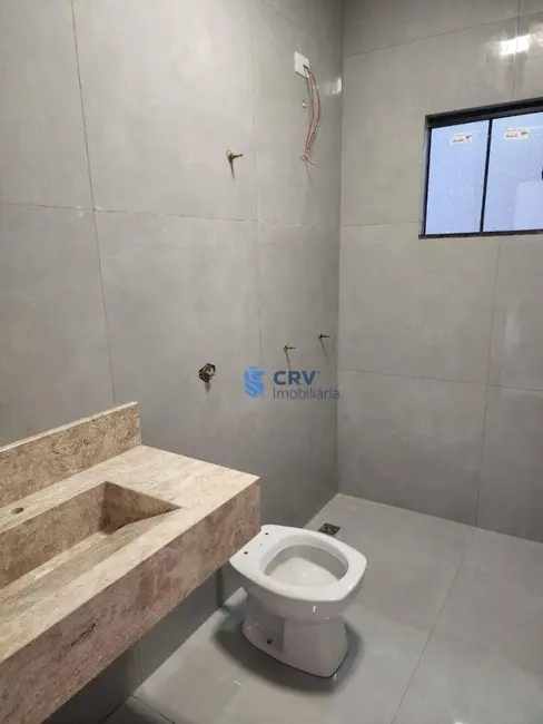 Casa com 3 quartos à venda, 158m2 em Ouro Verde, Londrina - PR - imagem 3 Foto 3 de Casa com 3 quartos à venda, 158m2 em Ouro Verde, Londrina - PR