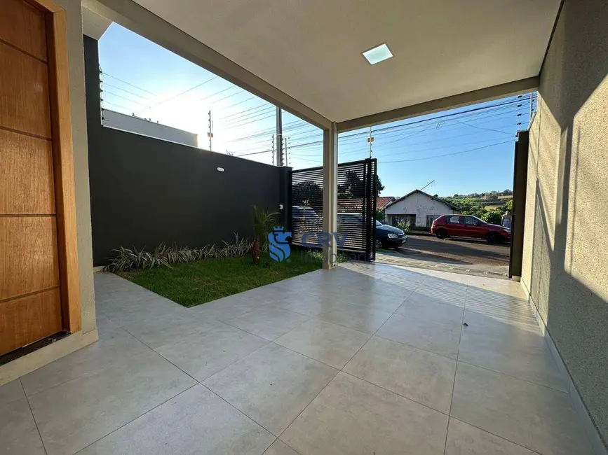 Casa com 3 quartos à venda, 158m2 em Ouro Verde, Londrina - PR - imagem 8 Foto 8 de Casa com 3 quartos à venda, 158m2 em Ouro Verde, Londrina - PR