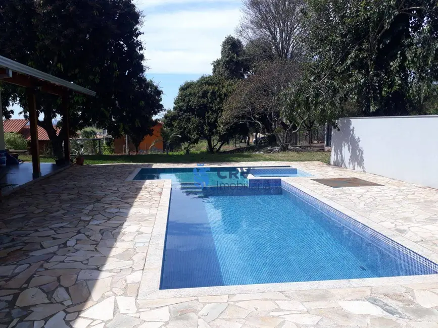 Casa de Condomínio com 3 quartos à venda, 1500m2 em Cambe - PR - imagem 3 Foto 3 de Casa de Condomínio com 3 quartos à venda, 1500m2 em Cambe - PR