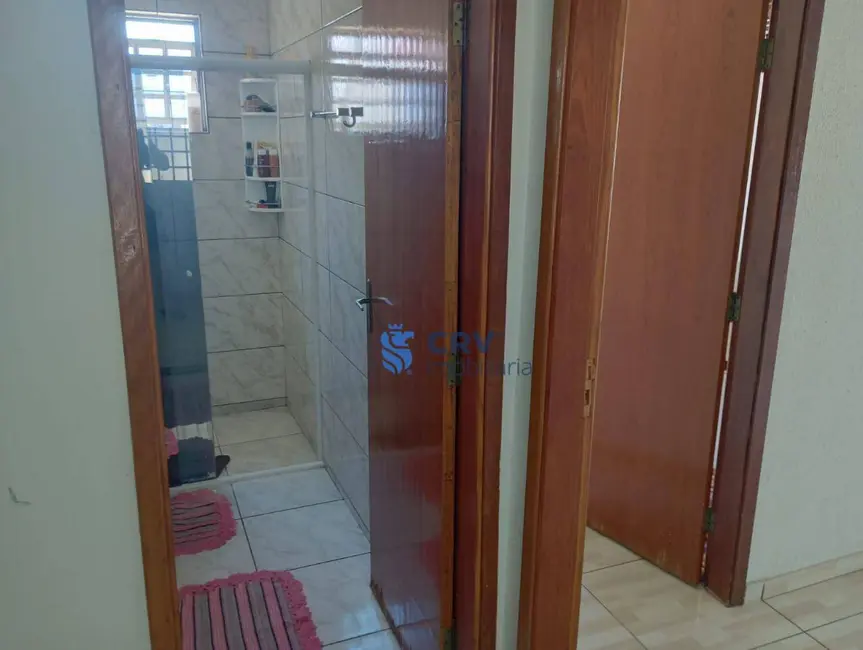 Casa com 2 quartos à venda, 258m2 em Residencial Abussafe, Londrina - PR - imagem 8 Foto 8 de Casa com 2 quartos à venda, 258m2 em Residencial Abussafe, Londrina - PR