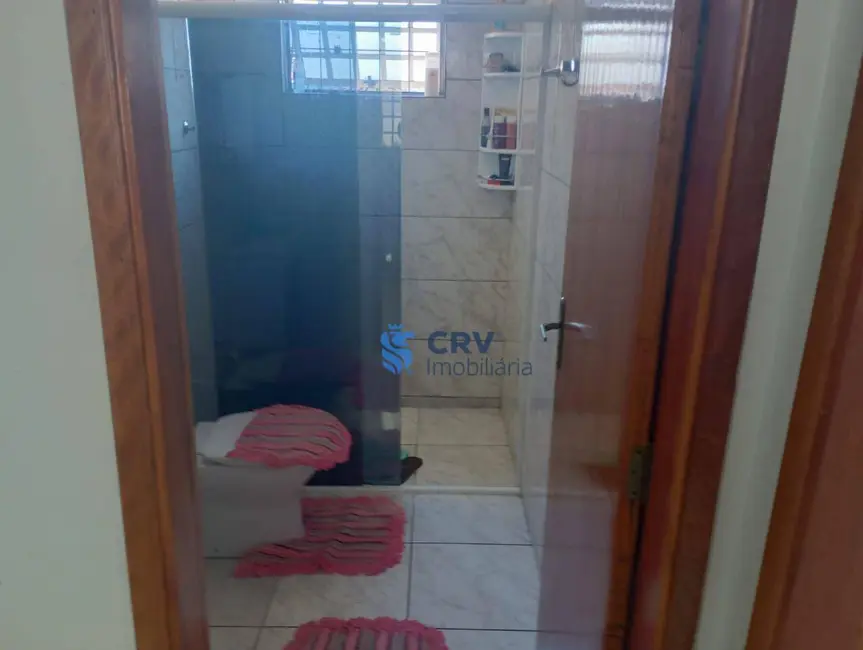 Casa com 2 quartos à venda, 258m2 em Residencial Abussafe, Londrina - PR - imagem 4 Foto 4 de Casa com 2 quartos à venda, 258m2 em Residencial Abussafe, Londrina - PR