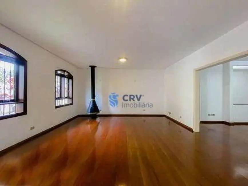 Foto 5 de Sobrado com 3 quartos para alugar, 360m2 em Iguaçu, Londrina - PR