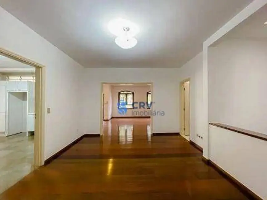 Foto 4 de Sobrado com 3 quartos para alugar, 360m2 em Iguaçu, Londrina - PR