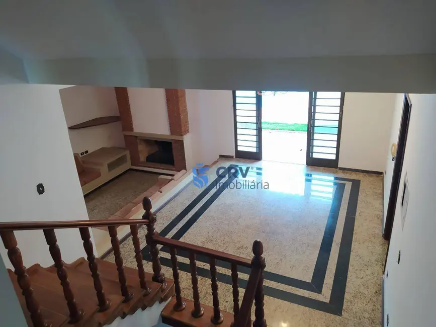 Casa com 4 quartos à venda, 563m2 em Iguaçu, Londrina - PR - imagem 3 Foto 3 de Casa com 4 quartos à venda, 563m2 em Iguaçu, Londrina - PR