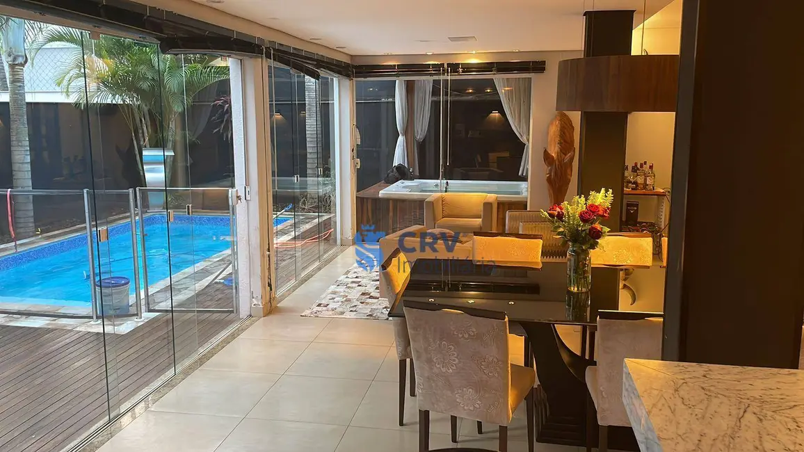 Sobrado com 3 quartos à venda, 350m2 em Terra Bonita, Londrina - PR - imagem 3 Foto 3 de Sobrado com 3 quartos à venda, 350m2 em Terra Bonita, Londrina - PR