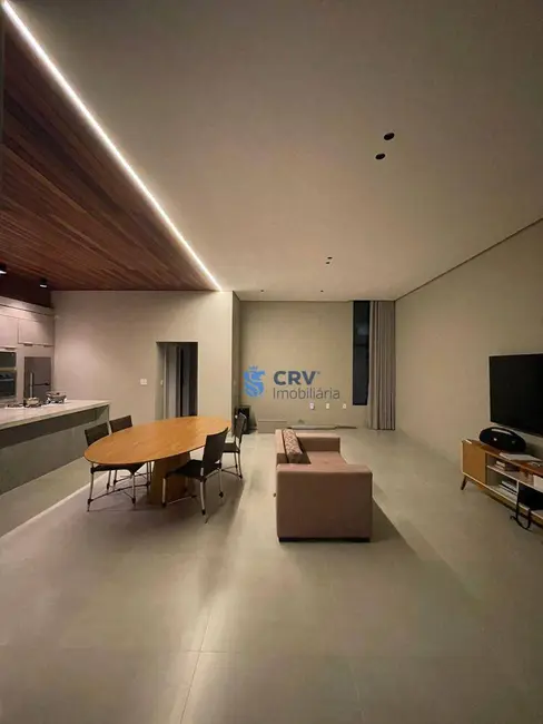 Foto 3 de Casa de Condomínio com 3 quartos à venda, 250m2 em Conjunto Habitacional Alexandre Urbanas, Londrina - PR