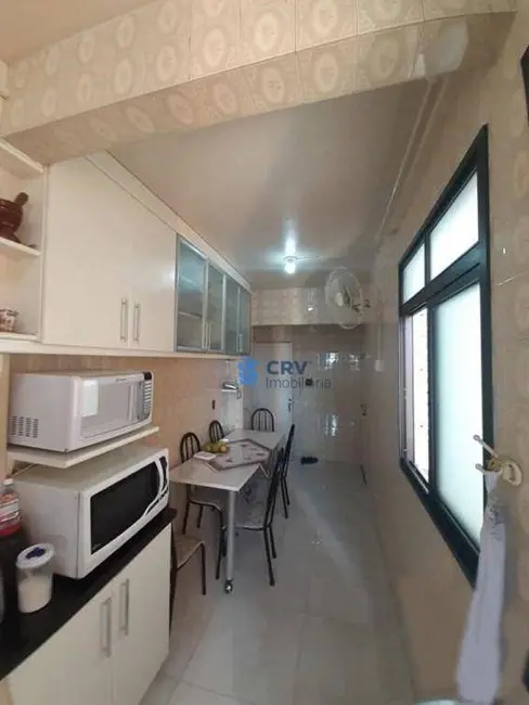 Apartamento com 4 quartos à venda, 160m2 em Centro, Londrina - PR - imagem 5 Foto 5 de Apartamento com 4 quartos à venda, 160m2 em Centro, Londrina - PR