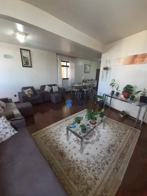 Foto 2 de Apartamento com 4 quartos à venda, 160m2 em Centro, Londrina - PR