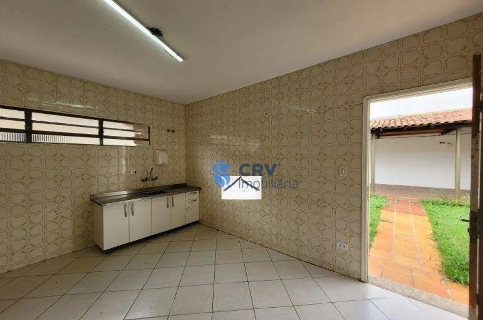 Foto 7 de Sobrado com 3 quartos para alugar, 300m2 em Jardim Alvorada, Londrina - PR