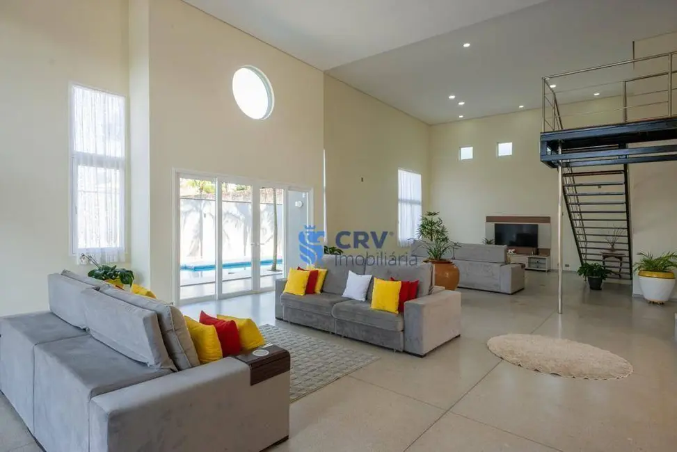 Sobrado com 5 quartos à venda e para alugar, 1004m2 em Mediterrâneo, Londrina - PR - imagem 4 Foto 4 de Sobrado com 5 quartos à venda e para alugar, 1004m2 em Mediterrâneo, Londrina - PR