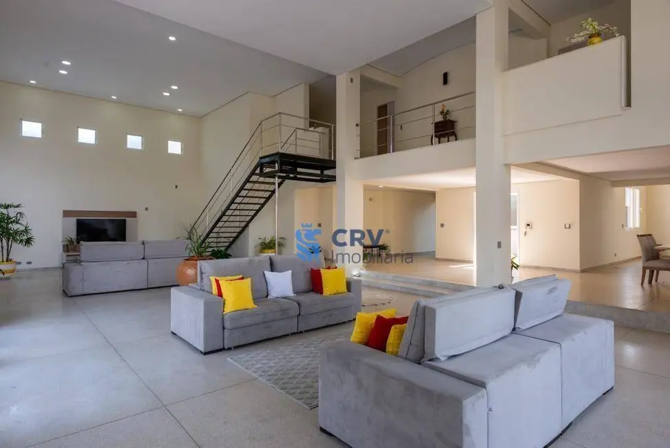 Sobrado com 5 quartos à venda e para alugar, 1004m2 em Mediterrâneo, Londrina - PR - imagem 5 Foto 5 de Sobrado com 5 quartos à venda e para alugar, 1004m2 em Mediterrâneo, Londrina - PR