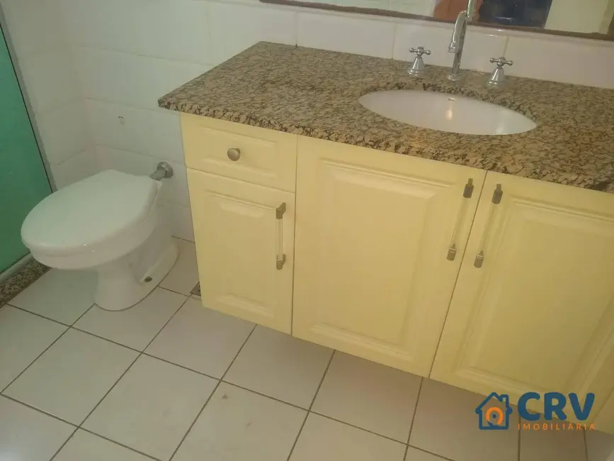 Apartamento com 3 quartos à venda, 206m2 em Londrina - PR - imagem 8 Foto 8 de Apartamento com 3 quartos à venda, 206m2 em Londrina - PR