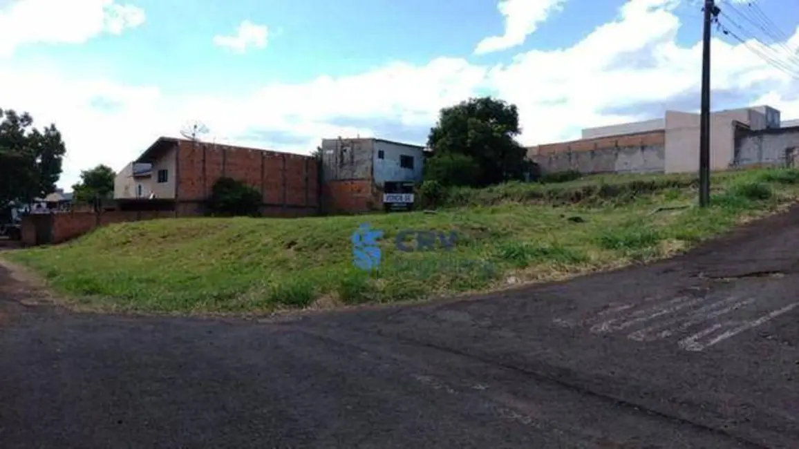 Foto 2 de Terreno / Lote à venda, 623m2 em Colúmbia, Londrina - PR