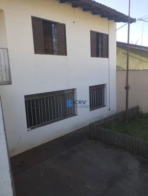 Sobrado com 3 quartos à venda, 331m2 em Erotildes, Londrina - PR - imagem 3 Foto 3 de Sobrado com 3 quartos à venda, 331m2 em Erotildes, Londrina - PR