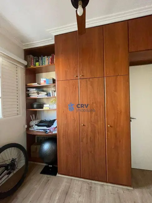 Apartamento com 3 quartos à venda, 111m2 em Centro, Londrina - PR - imagem 9 Foto 9 de Apartamento com 3 quartos à venda, 111m2 em Centro, Londrina - PR