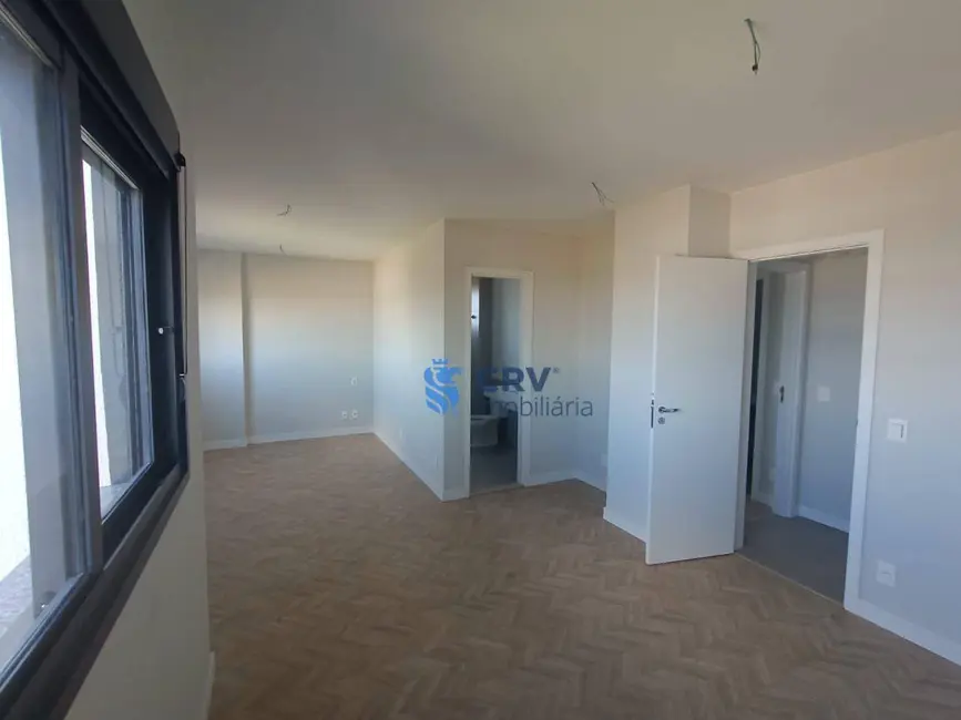 Apartamento com 2 quartos à venda, 147m2 em Londrina - PR - imagem 8 Foto 8 de Apartamento com 2 quartos à venda, 147m2 em Londrina - PR