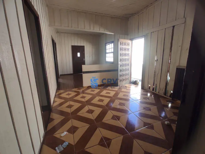 Casa com 3 quartos para alugar, 316m2 em São Vicente, Londrina - PR - imagem 6 Foto 6 de Casa com 3 quartos para alugar, 316m2 em São Vicente, Londrina - PR