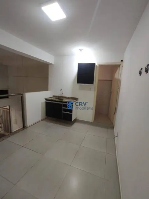 Sala Comercial à venda e para alugar, 50m2 em Centro, Londrina - PR - imagem 7 Foto 7 de Sala Comercial à venda e para alugar, 50m2 em Centro, Londrina - PR