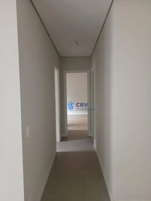 Foto 9 de Apartamento com 2 quartos à venda, 100m2 em Londrina - PR