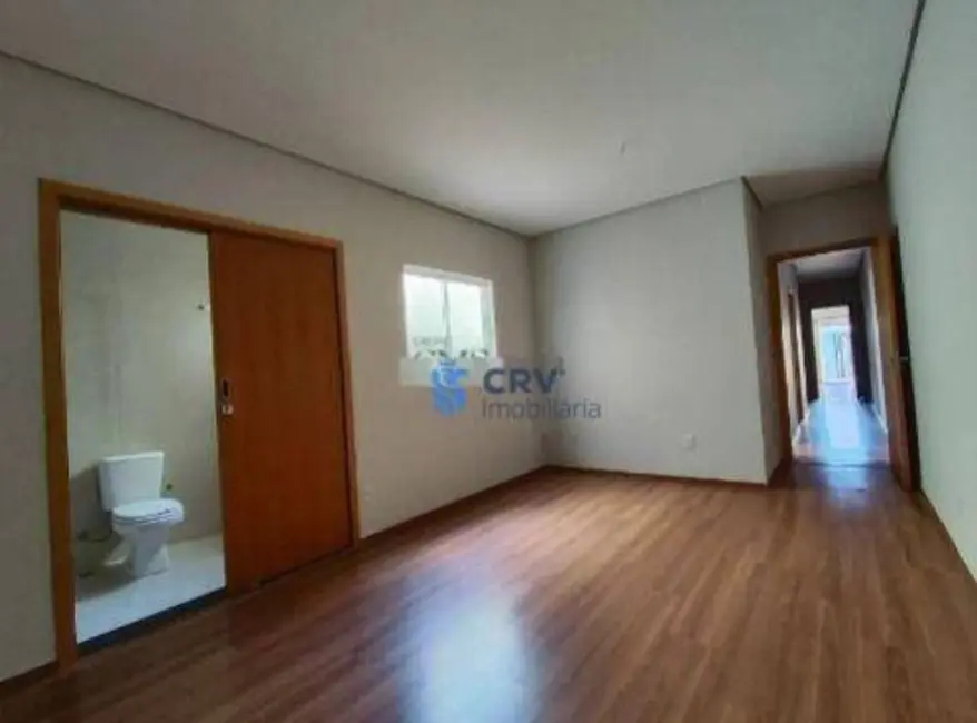 Casa com 3 quartos à venda e para alugar, 100m2 em Jardim Belo Horizonte, Londrina - PR - imagem 7 Foto 7 de Casa com 3 quartos à venda e para alugar, 100m2 em Jardim Belo Horizonte, Londrina - PR
