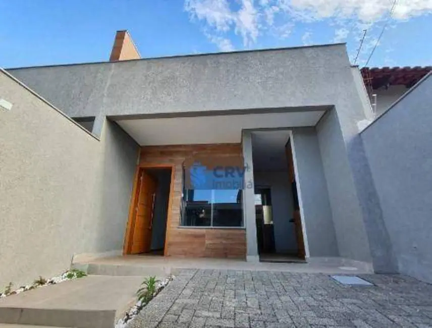 Casa com 3 quartos à venda e para alugar, 100m2 em Jardim Belo Horizonte, Londrina - PR - imagem 3 Foto 3 de Casa com 3 quartos à venda e para alugar, 100m2 em Jardim Belo Horizonte, Londrina - PR