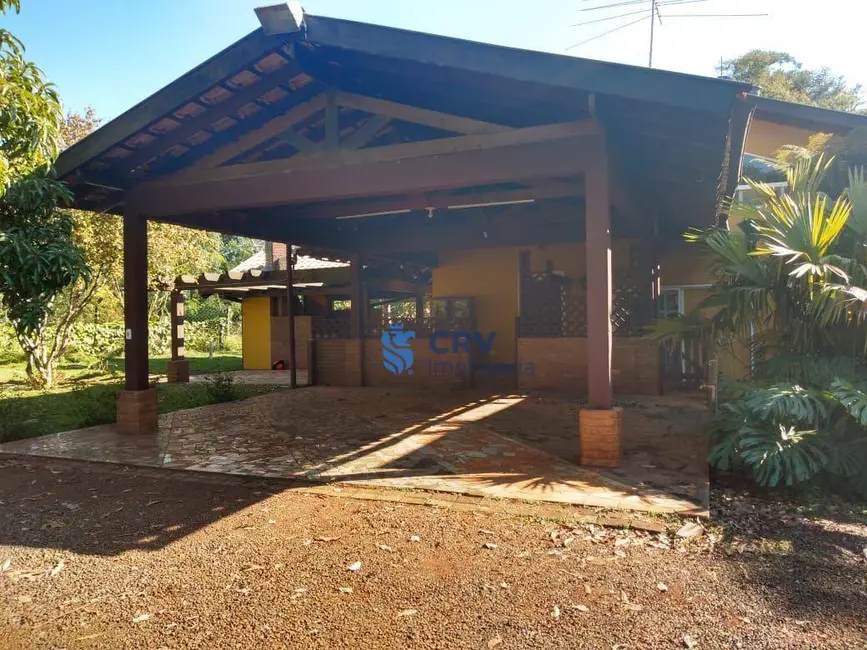 Foto 3 de Chácara com 4 quartos para alugar, 1800m2 em Gleba Fazenda Palhano, Londrina - PR
