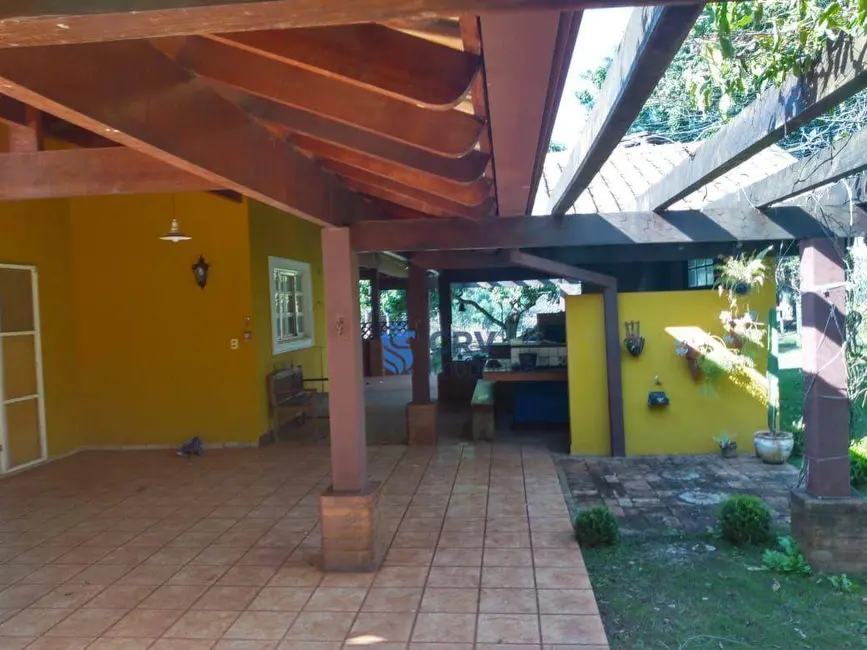 Foto 7 de Chácara com 4 quartos para alugar, 1800m2 em Gleba Fazenda Palhano, Londrina - PR