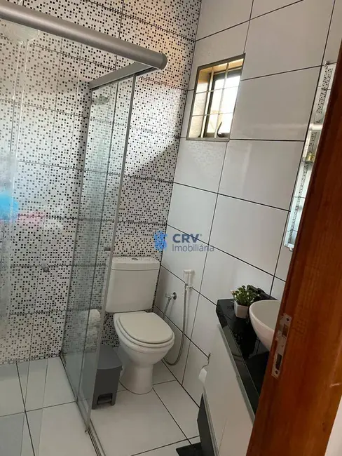 Casa com 3 quartos à venda, 215m2 em Londrina - PR - imagem 9 Foto 9 de Casa com 3 quartos à venda, 215m2 em Londrina - PR