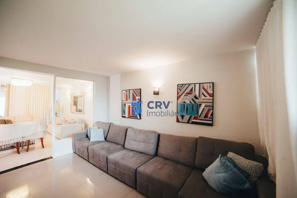 Casa com 4 quartos à venda, 429m2 em Petrópolis, Londrina - PR - imagem 7 Foto 7 de Casa com 4 quartos à venda, 429m2 em Petrópolis, Londrina - PR