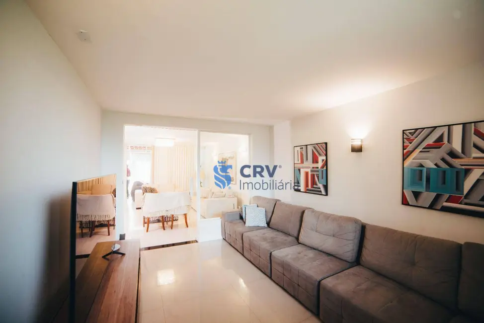 Casa com 4 quartos à venda, 429m2 em Petrópolis, Londrina - PR - imagem 6 Foto 6 de Casa com 4 quartos à venda, 429m2 em Petrópolis, Londrina - PR
