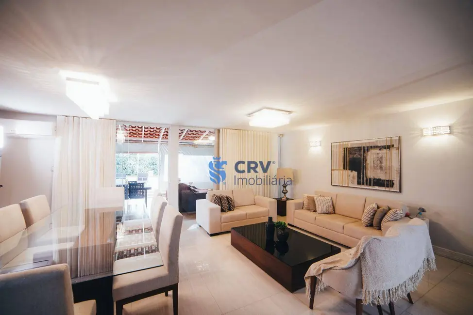 Foto 2 de Casa com 4 quartos à venda, 429m2 em Petrópolis, Londrina - PR
