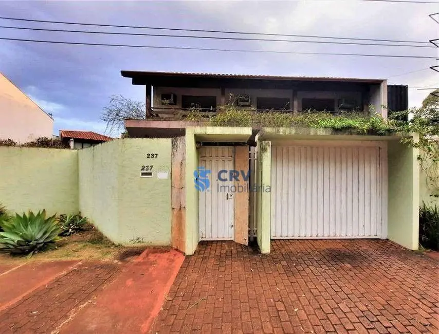 Foto 2 de Sobrado com 5 quartos à venda e para alugar, 1300m2 em Guanabara, Londrina - PR