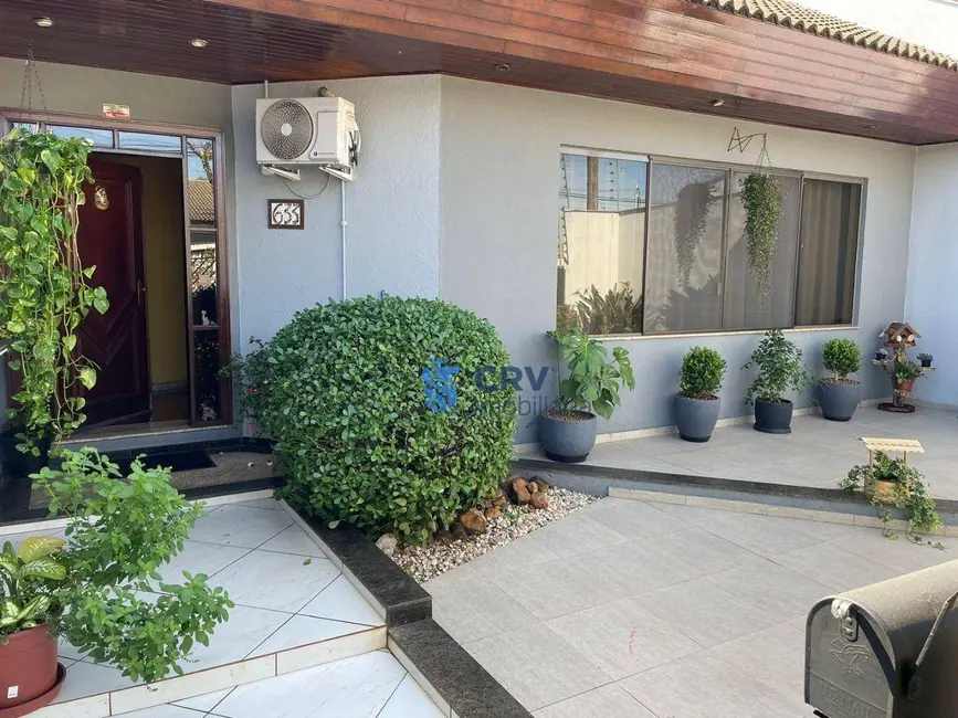 Sobrado com 5 quartos à venda, 500m2 em Mediterrâneo, Londrina - PR - imagem 4 Foto 4 de Sobrado com 5 quartos à venda, 500m2 em Mediterrâneo, Londrina - PR