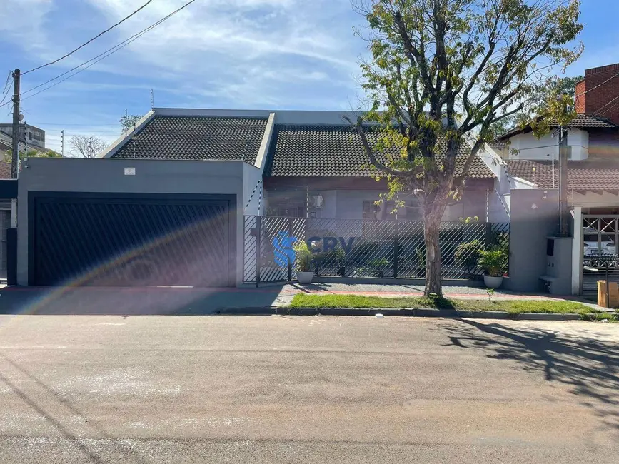 Sobrado com 5 quartos à venda, 500m2 em Mediterrâneo, Londrina - PR - imagem 3 Foto 3 de Sobrado com 5 quartos à venda, 500m2 em Mediterrâneo, Londrina - PR