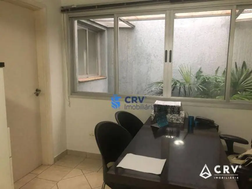 Sobrado à venda, 374m2 em Guanabara, Londrina - PR - imagem 8 Foto 8 de Sobrado à venda, 374m2 em Guanabara, Londrina - PR