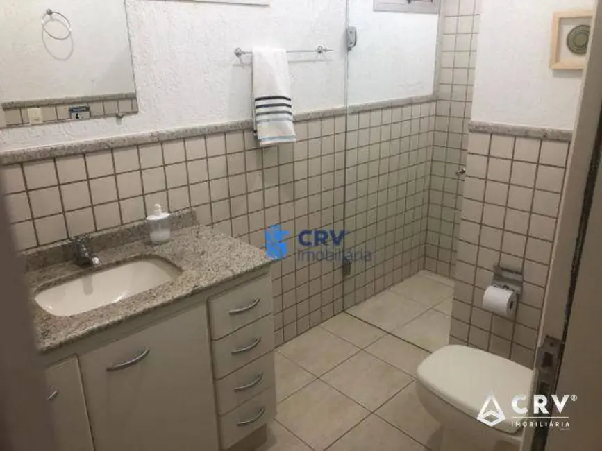 Sobrado à venda, 374m2 em Guanabara, Londrina - PR - imagem 7 Foto 7 de Sobrado à venda, 374m2 em Guanabara, Londrina - PR