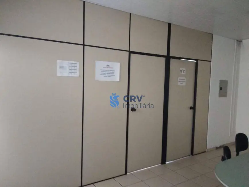Armazém / Galpão à venda e para alugar, 800m2 em Waldemar Hauer, Londrina - PR - imagem 8 Foto 8 de Armazém / Galpão à venda e para alugar, 800m2 em Waldemar Hauer, Londrina - PR