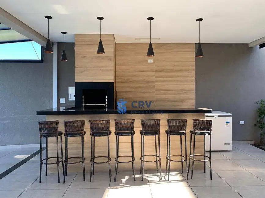 Chácara com 1 quarto à venda, 254m2 em Londrina - PR - imagem 8 Foto 8 de Chácara com 1 quarto à venda, 254m2 em Londrina - PR