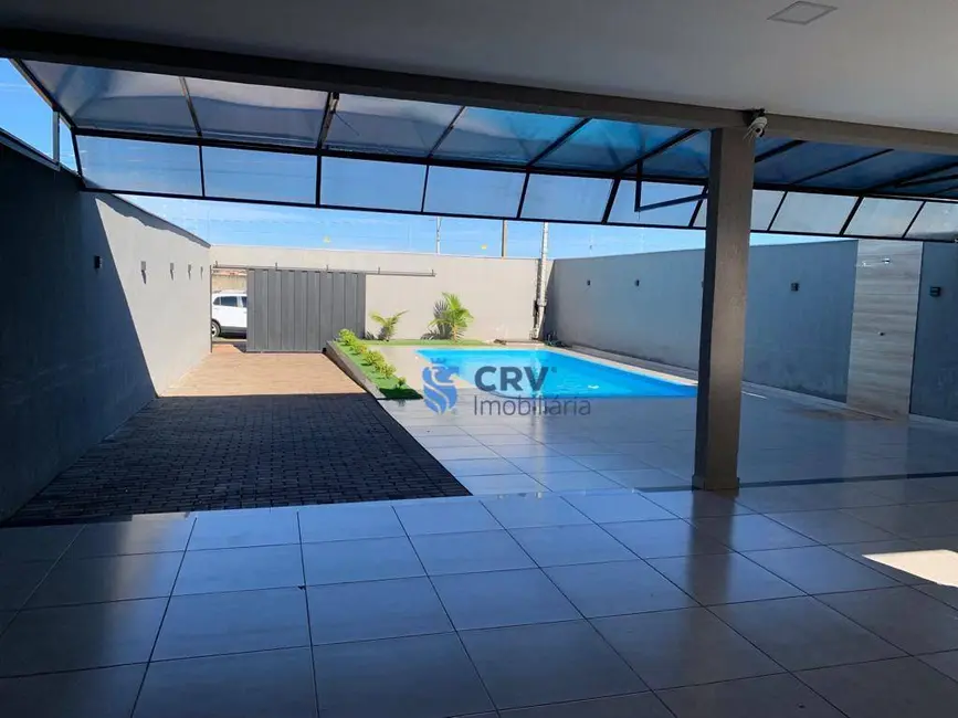 Chácara com 1 quarto à venda, 254m2 em Londrina - PR - imagem 4 Foto 4 de Chácara com 1 quarto à venda, 254m2 em Londrina - PR