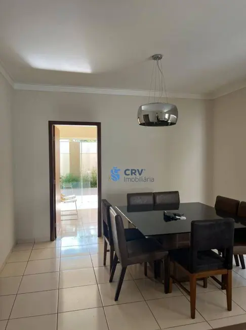 Foto 1 de Casa com 3 quartos à venda, 250m2 em Jardim Santa Alice, Londrina - PR