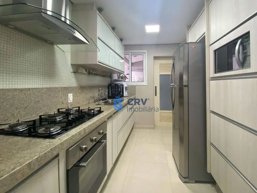 Apartamento com 3 quartos à venda, 197m2 em Londrina - PR - imagem 8 Foto 8 de Apartamento com 3 quartos à venda, 197m2 em Londrina - PR