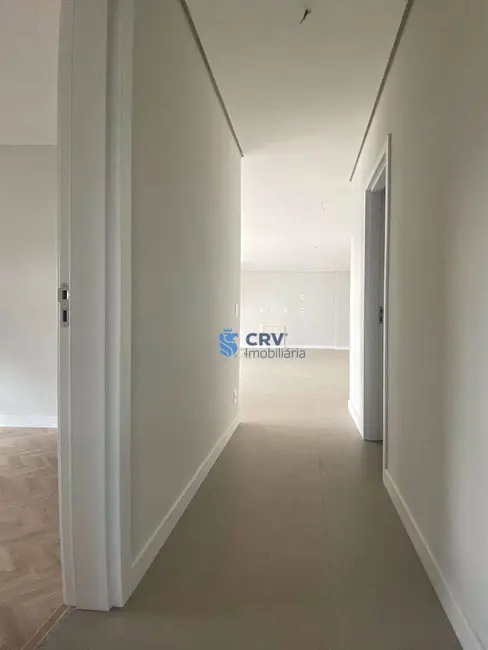 Apartamento com 2 quartos à venda, 136m2 em Londrina - PR - imagem 9 Foto 9 de Apartamento com 2 quartos à venda, 136m2 em Londrina - PR